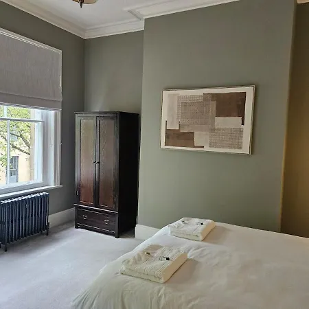 Centre Amazing Georgian Townhouse *