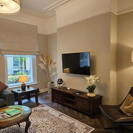 Centre Amazing Georgian Townhouse 度假居