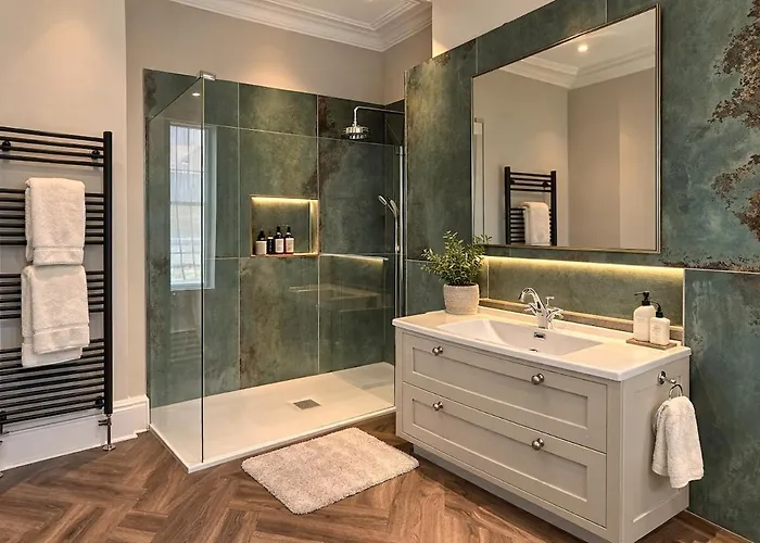 Ferienhaus Centre Amazing Georgian Townhouse